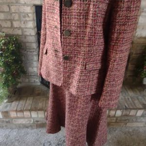 Like New Le Suit Skirt Suit